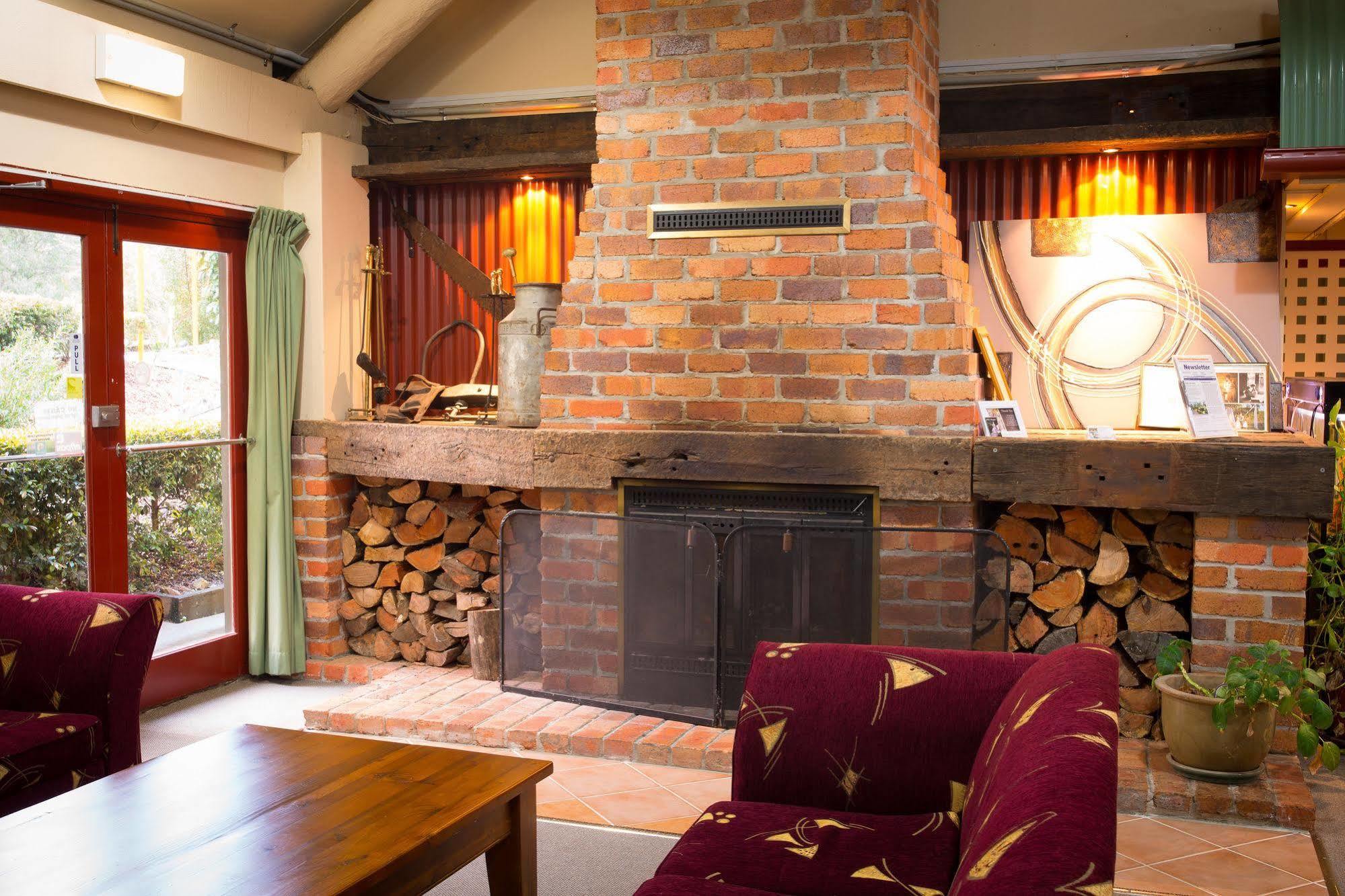 Cedar Lake Country Resort Адванстаун Экстерьер фото
